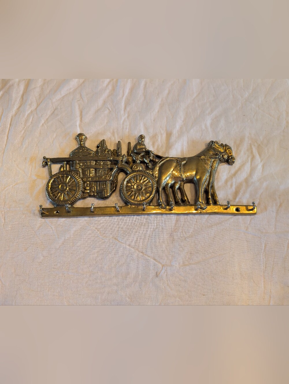 2/100$ Vintage Brass Horse and Carriage Wall Hook Rack